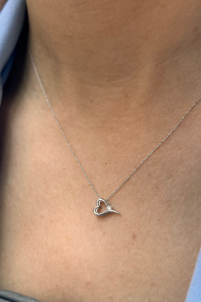 0.01 ct Pırlanta Taşlı Kalp Kolye Modelleri