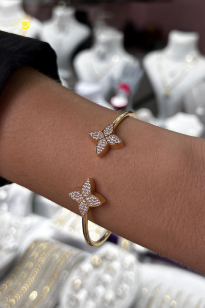 Çiçekli Altın Bilezik Modeli