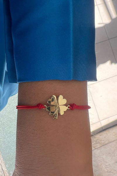 Kırmızı Detaylı Altın Yonca Bileklik